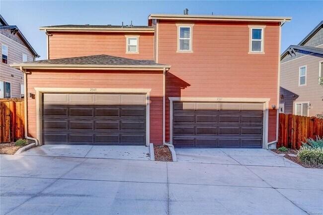 Building Photo - Immaculate North Park Townhome- Available ...