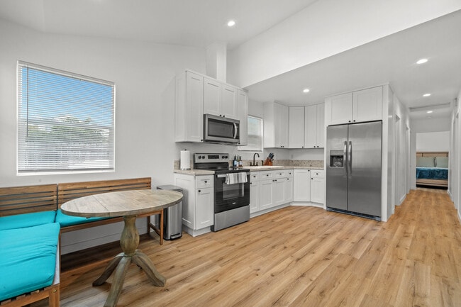 Building Photo - 15227 Freeman Ave