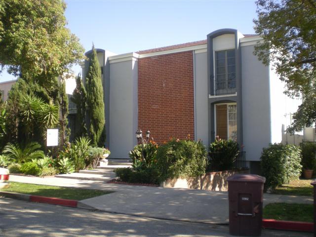 Primary Photo - 712 N Adams St