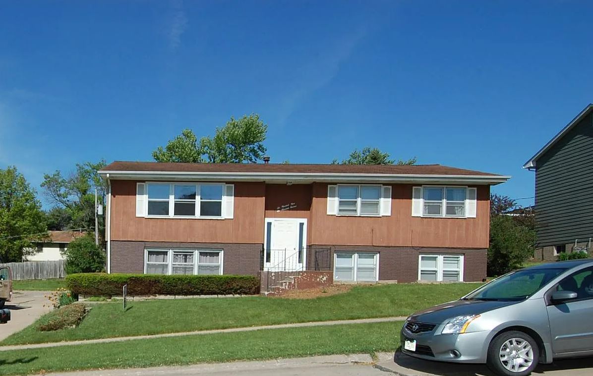 611 Westgate St, Iowa City, IA 52246 Townhome Rentals in Iowa City IA