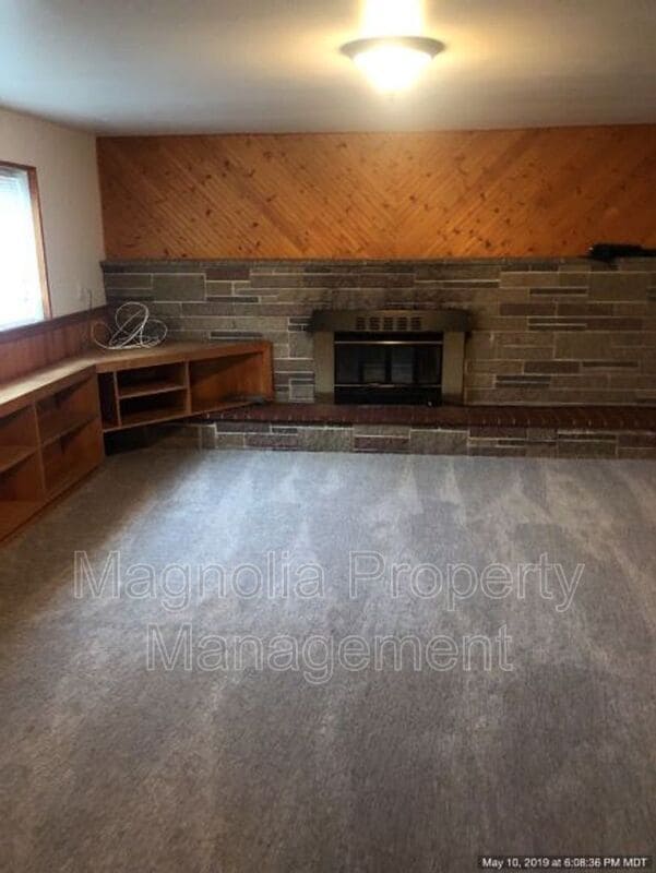 Building Photo - 2021 Snyder Ave