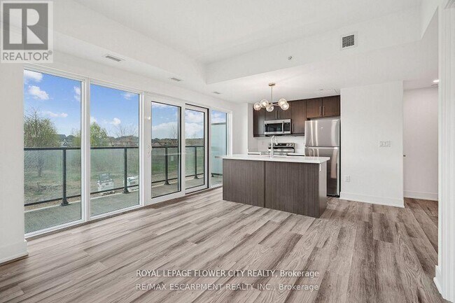 Photo du bâtiment - 575 Conklin Rd