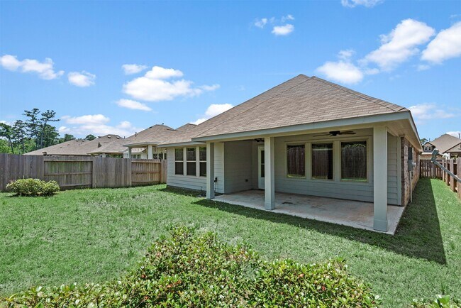 Building Photo - 25318 Pirates One Dr