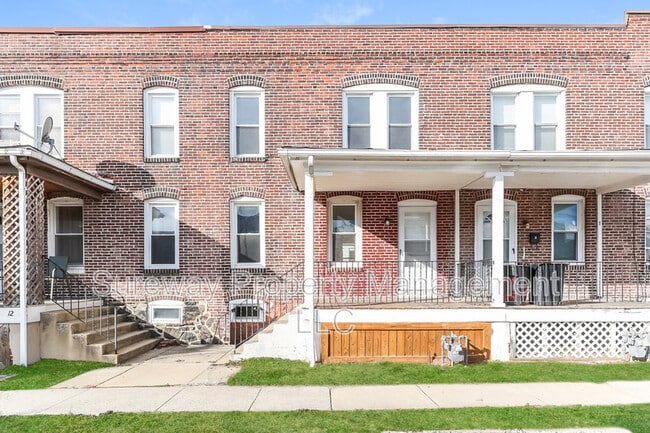 Photo - 10 W 8th St House