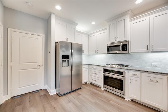 Foto del edificio - 7116 Huckleberry Dr