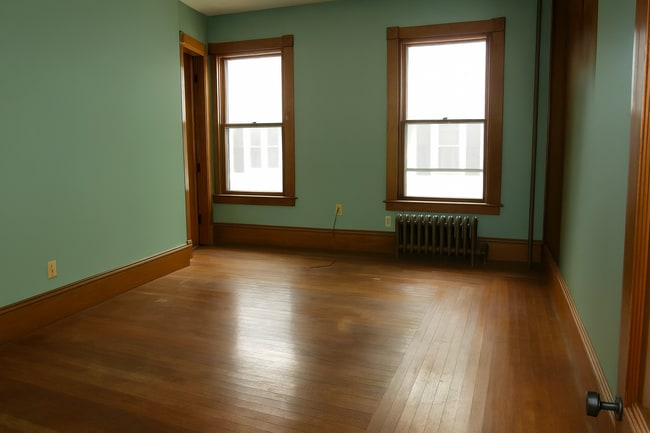 Bonus Room - 16 Park St