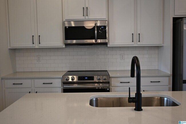 Foto del edificio - 4582 Everlee Pkwy
