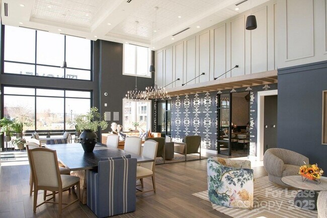 Building Photo - 6010 Jasmine Ln