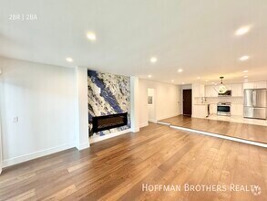 Building Photo - 402 N Ardmore Ave
