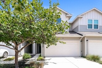 Building Photo - 11319 Gadsen Ln
