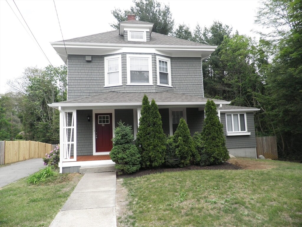 Primary Photo - 440 S Main St