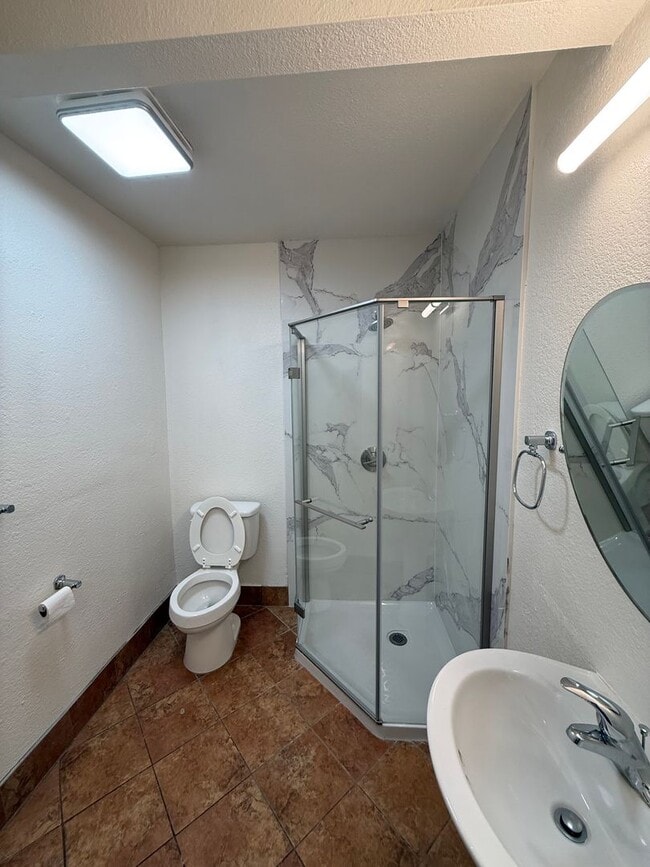 Foto del edificio - 2313 Manchester St