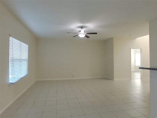 Foto del edificio - 640 Totem Trail Dr