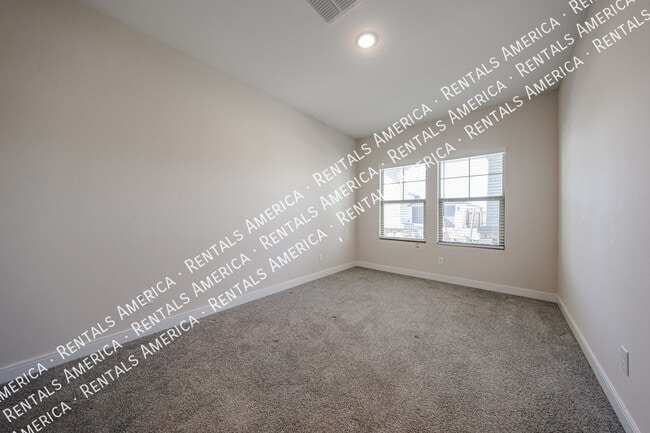 Building Photo - 7857 N 79th Ave