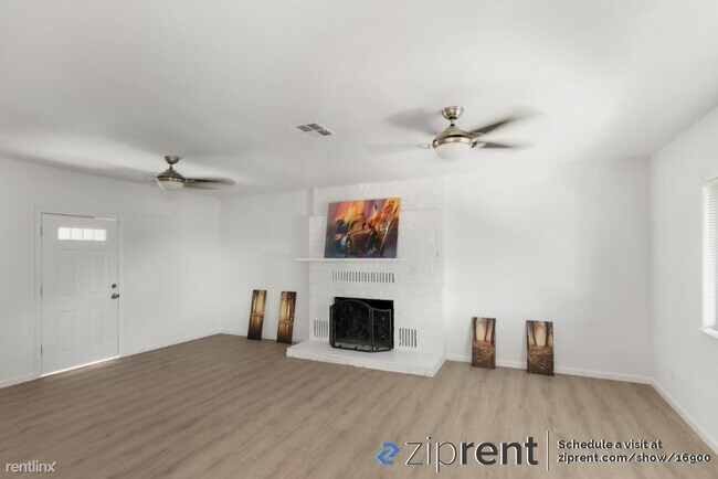 Building Photo - 4 br, 3 bath House - 1959 Solano Way, Conc...