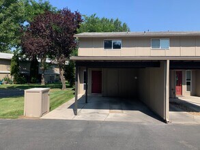 Building Photo - 248 Eagle Glen Ln