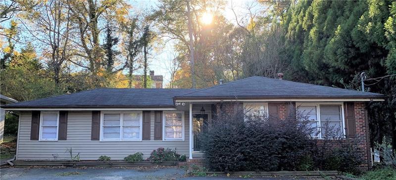 Foto principal - 317 W Wieuca Rd NE