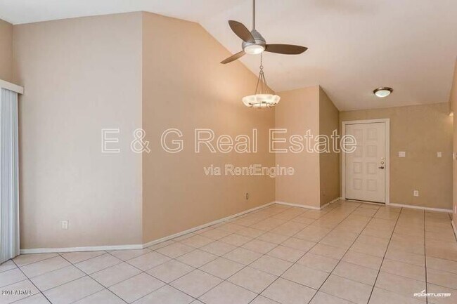 Building Photo - 1402 S Jentilly Ln