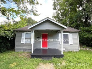 Building Photo - 2305 Arkansas Ave