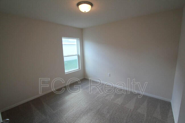 Building Photo - 1371 N Platte Ct