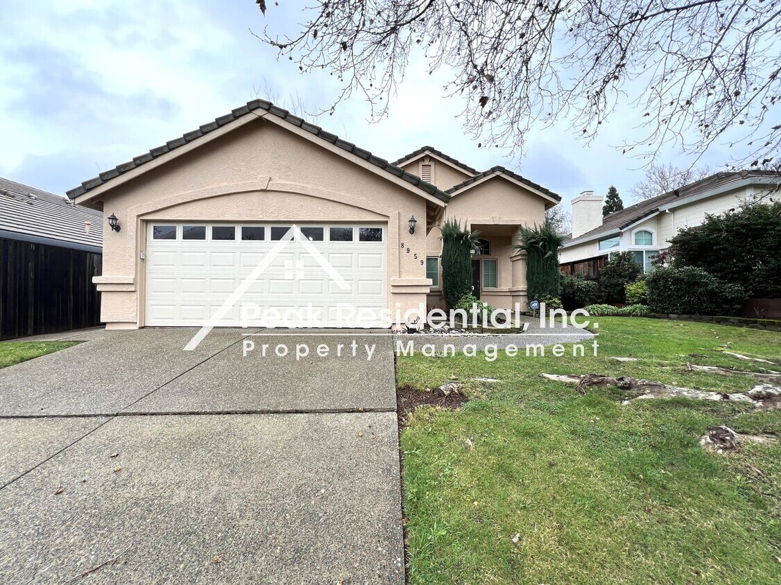 Building Photo - Very Nice Fair Oaks 3bd/2ba Home with 2 Ca...
