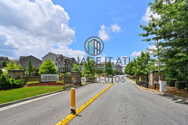 Foto del edificio - Modern 3-level Townhome featuring 4 bedrooms and 3 1/2 baths