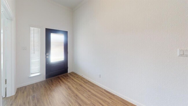 Building Photo - 162 Coronella Dr