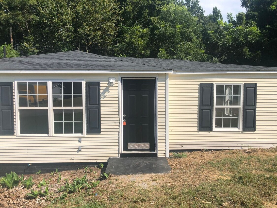Primary Photo - Newly remodeled home is located in Lancaster, SC 29720.