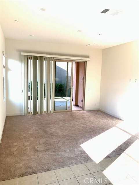Building Photo - 239 Radial