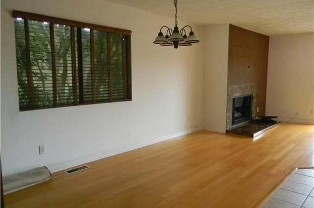 Building Photo - 2355 Caringa Way