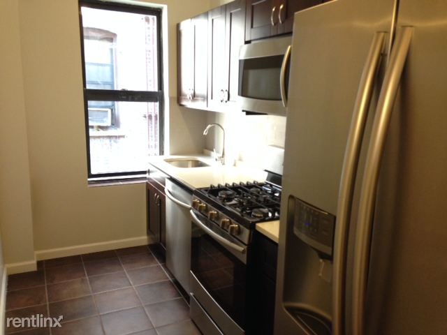 Building Photo - 3 br, 1 bath Apartment - 511 W 134th St