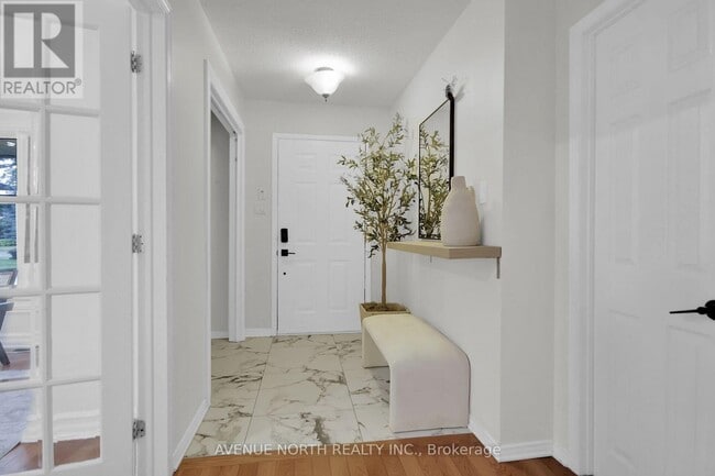 Building Photo - 65 Rothwell Dr
