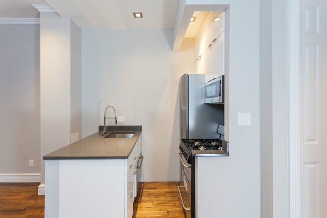 Foto del edificio - 234 Mott St