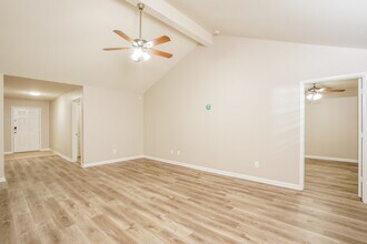 Building Photo - 5155 Cottage Creek Ln