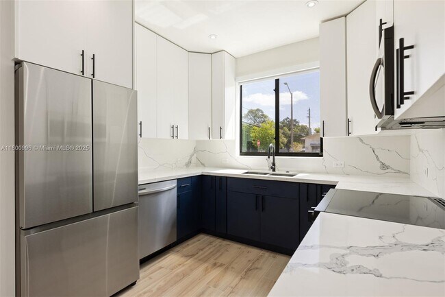 Foto del edificio - 6850 NW 4th Ave