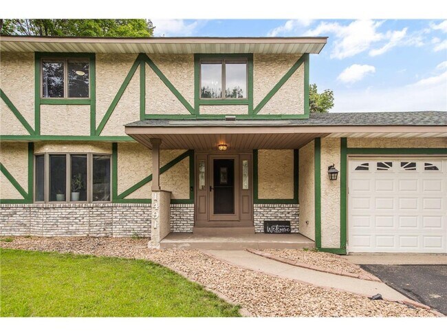 Building Photo - 1491 Rice Creek Dr NE