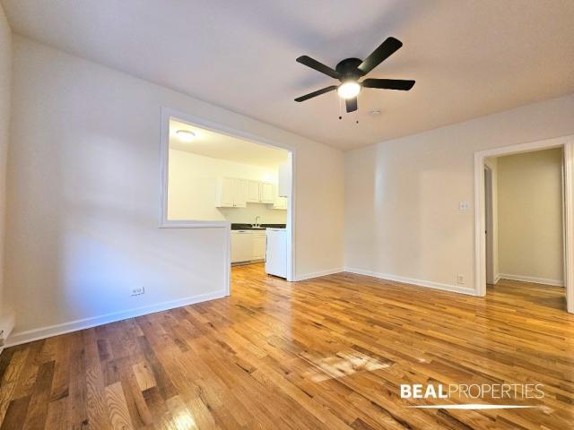 Building Photo - 1 bedroom in CHICAGO IL 60657