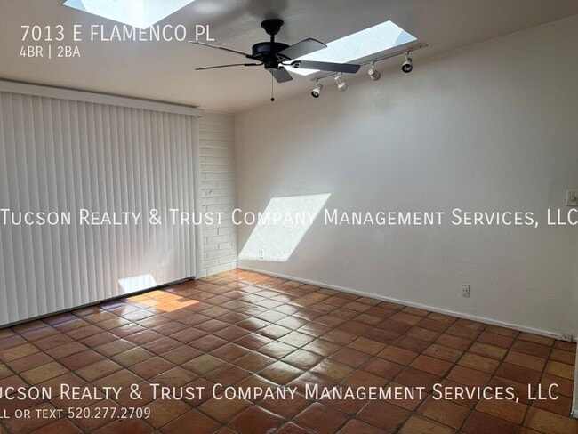 Building Photo - 7013 Flamenco Pl