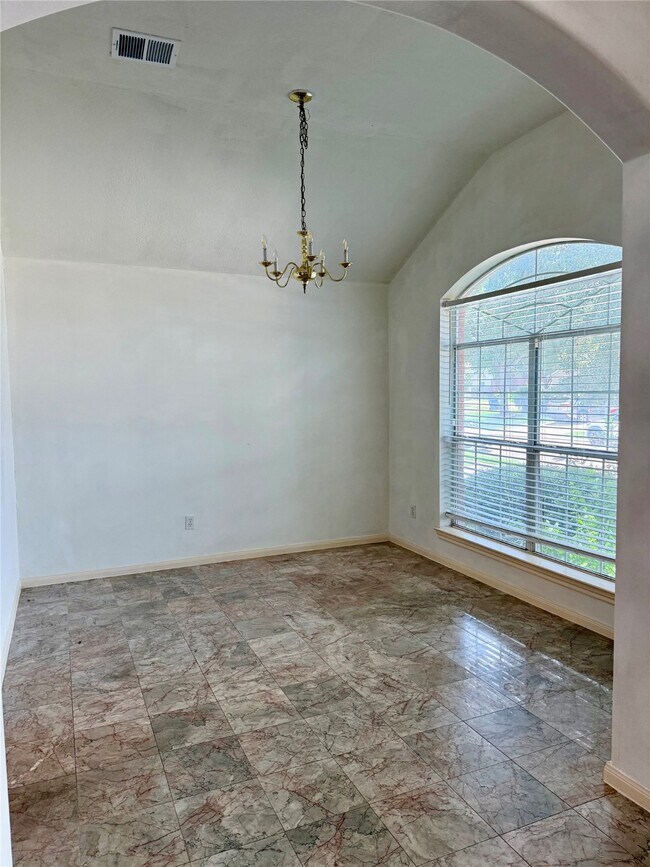 Building Photo - 17210 Valemist Ct