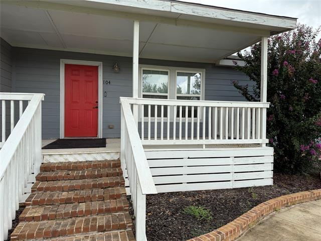 Building Photo - 104 McCrae Ln
