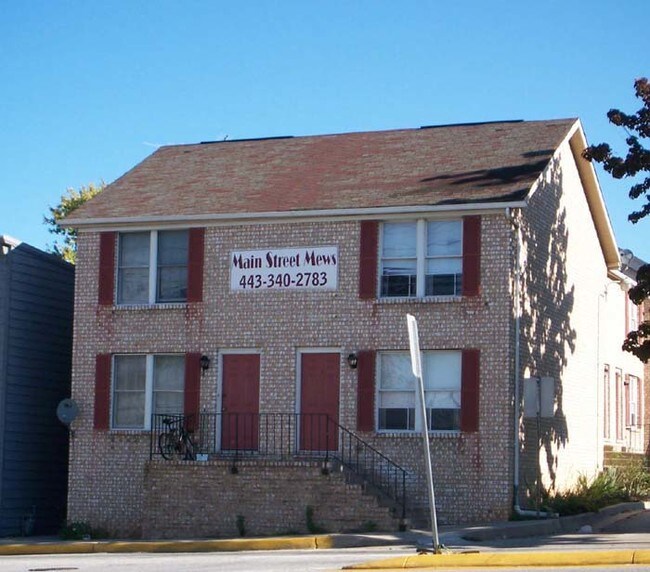 Building Photo - 301-305 E Main St