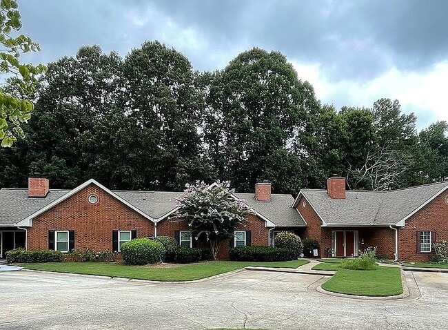 Building Photo - 3688 Blackshear Ct