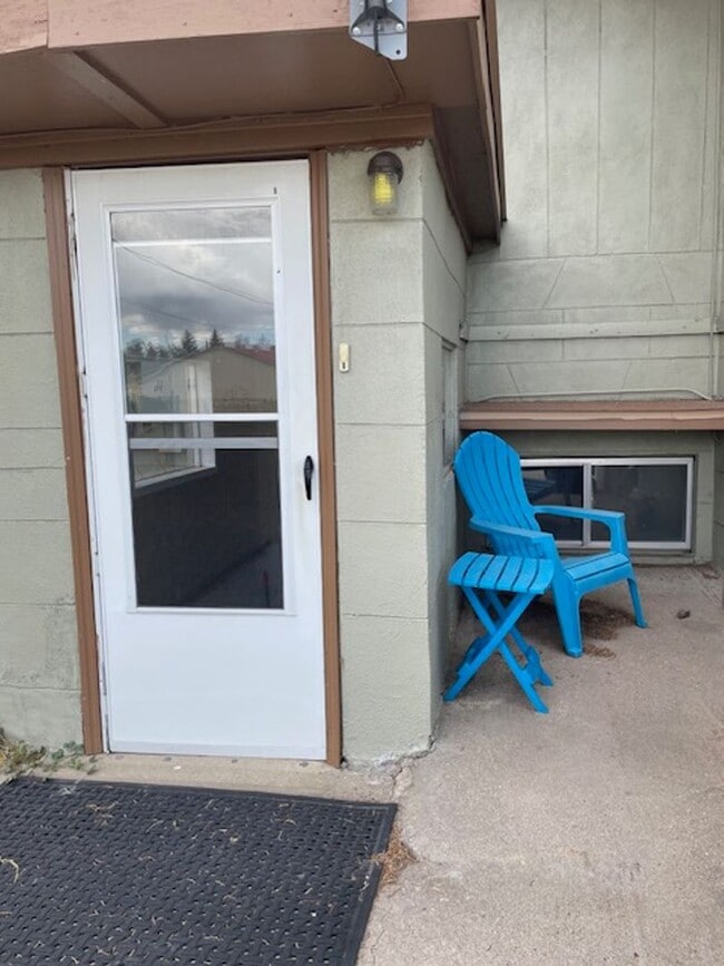 Building Photo - Southwest