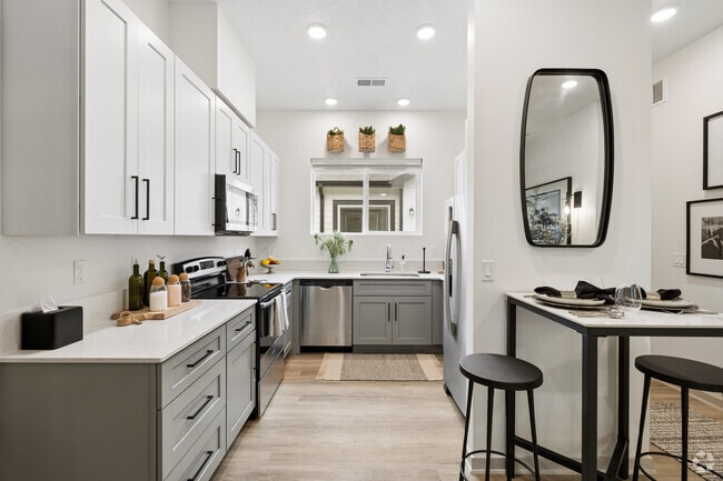 Interior Photo - The Bungalows on Honeysuckle