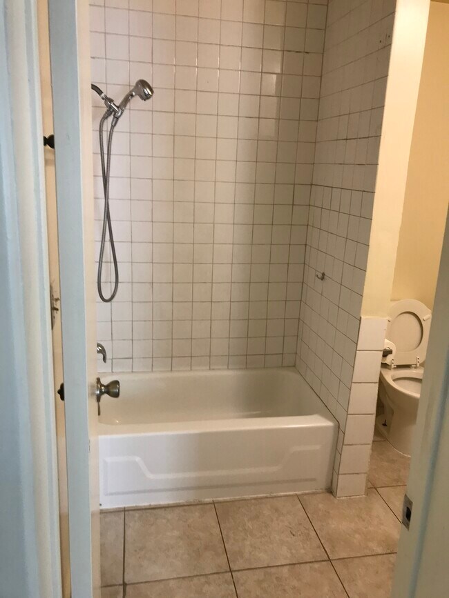 Bathroom #1 - 3011 Pearl Dr
