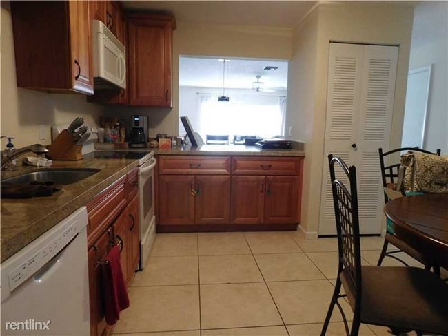 Foto del edificio - 673 Deer Creek Corona Way
