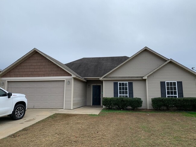 Building Photo - 329 Gathering House Dr