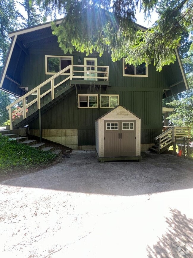 Building Photo - 25611 SE 240th St