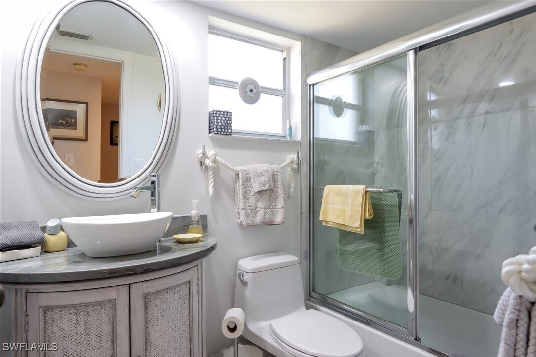 Building Photo - 505 Lake Louise Cir