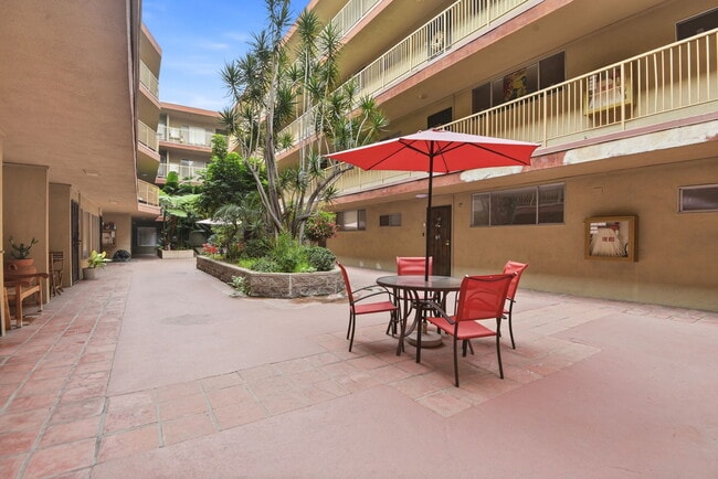 Foto del edificio - 545 Chestnut Ave